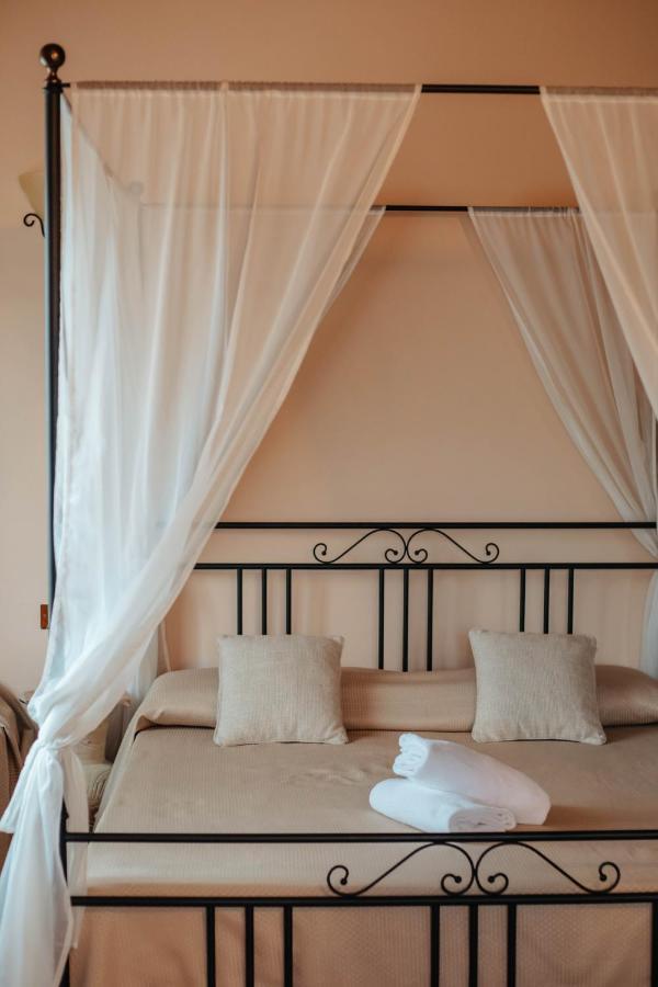 Agriturismo La Sena Santa Caterina Dello Ionio Marina 外观 照片